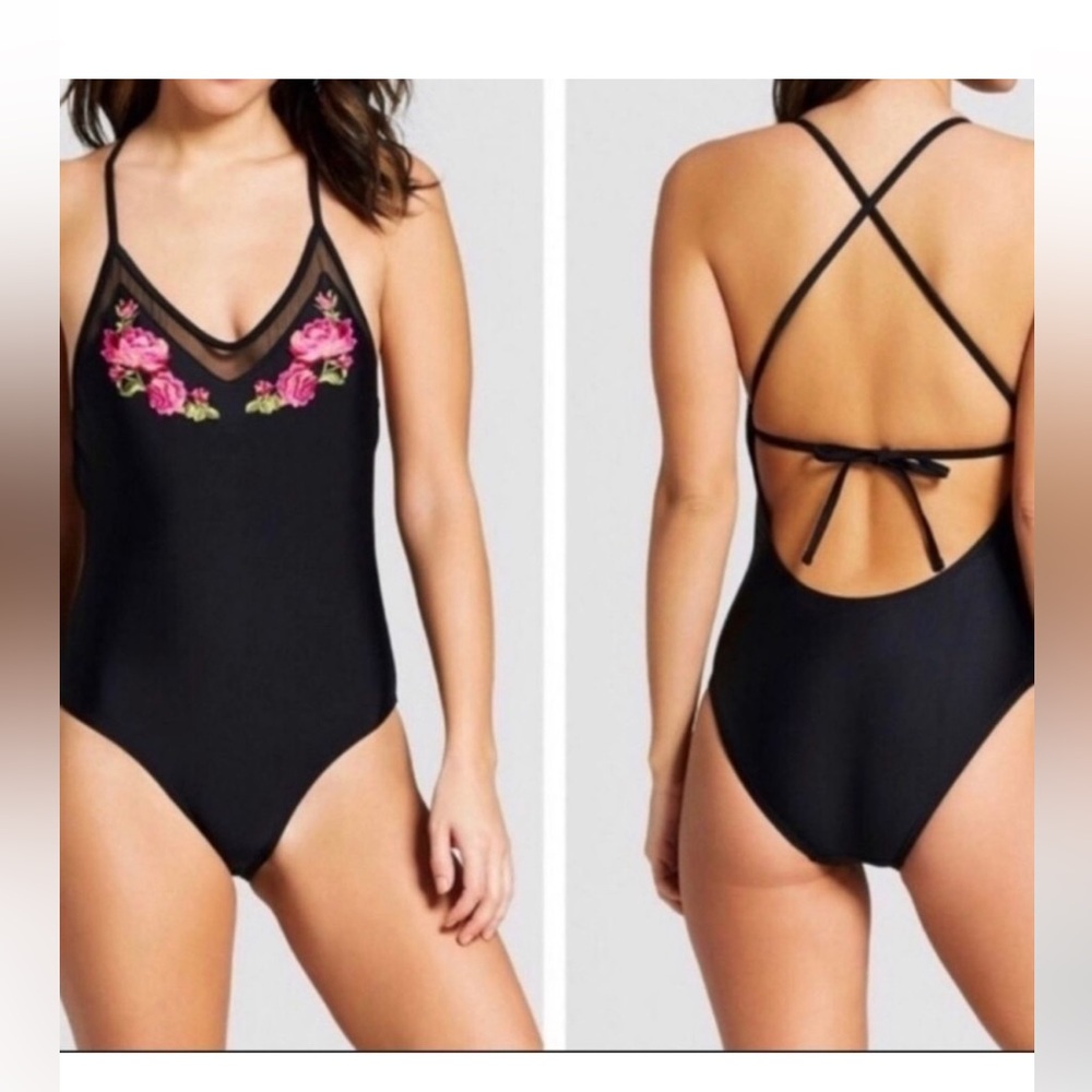[Like 🆕] Xhilaration- Medium- Black Swimsuit with Pink Floral Design